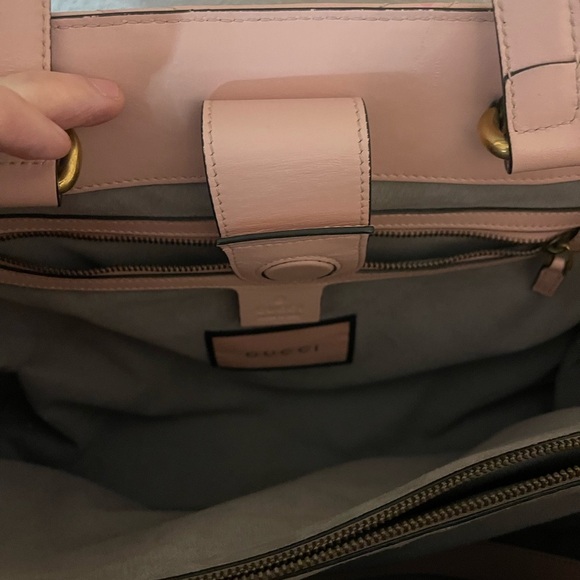 Gucci Marmont Ghost Handbag - Picture 6 of 7